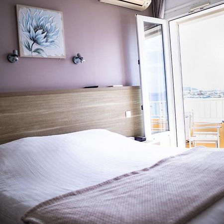 Hotel Beau Rivage Le Lavandou Zewnętrze zdjęcie