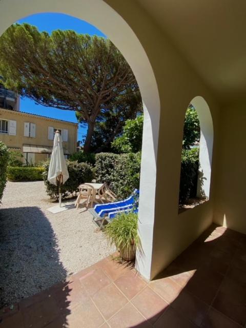 Hotel Beau Rivage Le Lavandou Zewnętrze zdjęcie