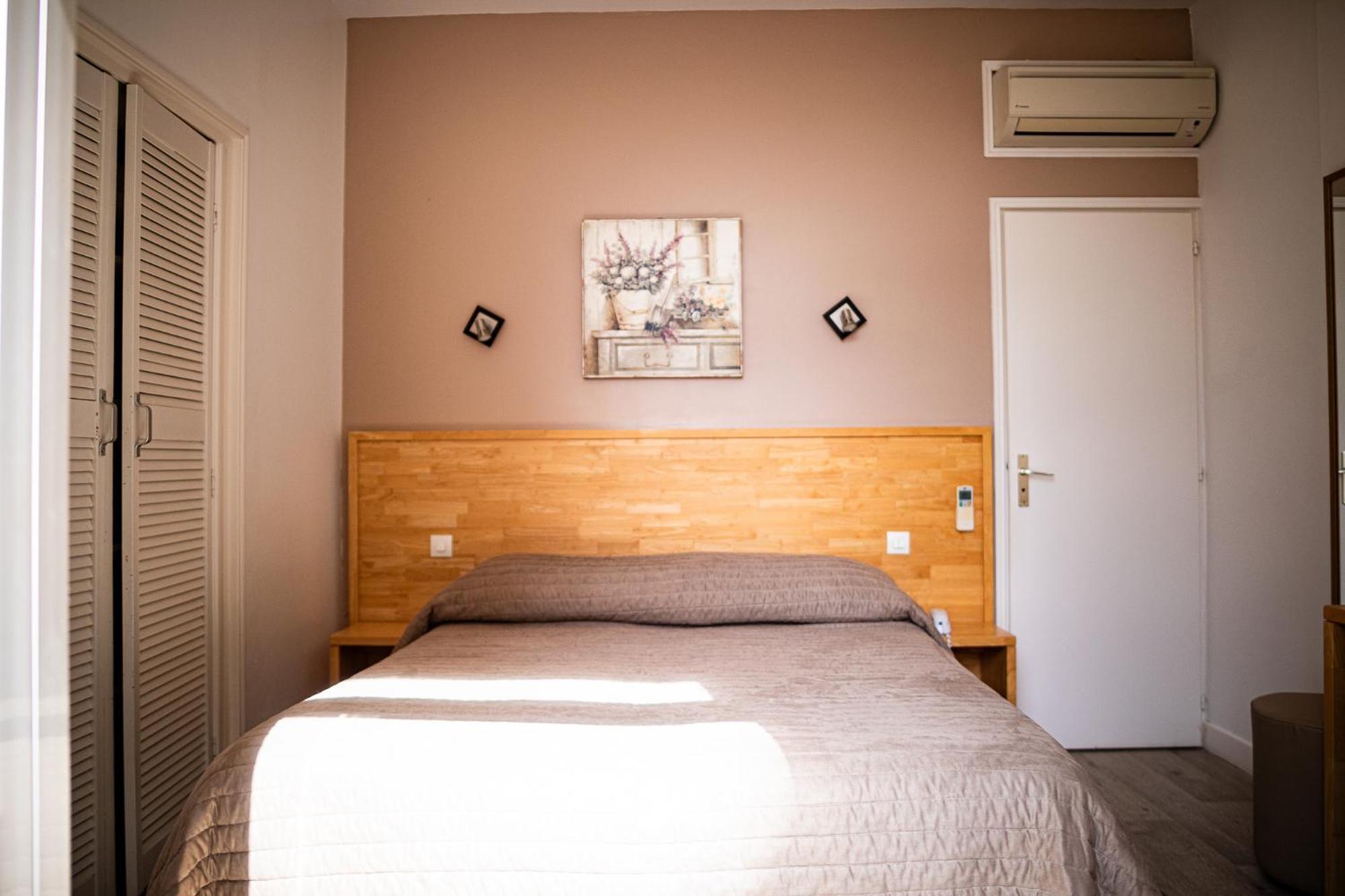 Hotel Beau Rivage Le Lavandou Zewnętrze zdjęcie