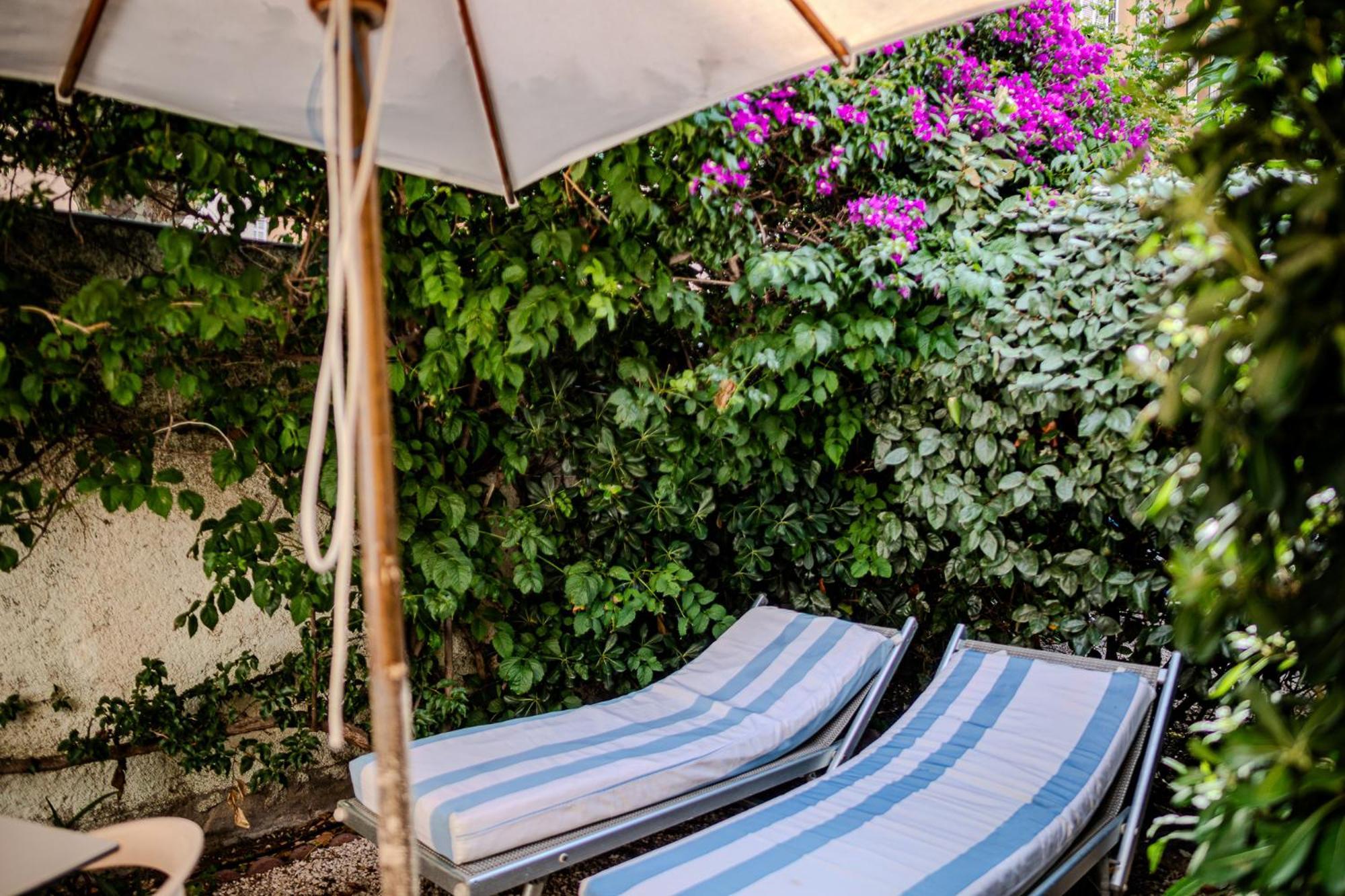 Hotel Beau Rivage Le Lavandou Zewnętrze zdjęcie