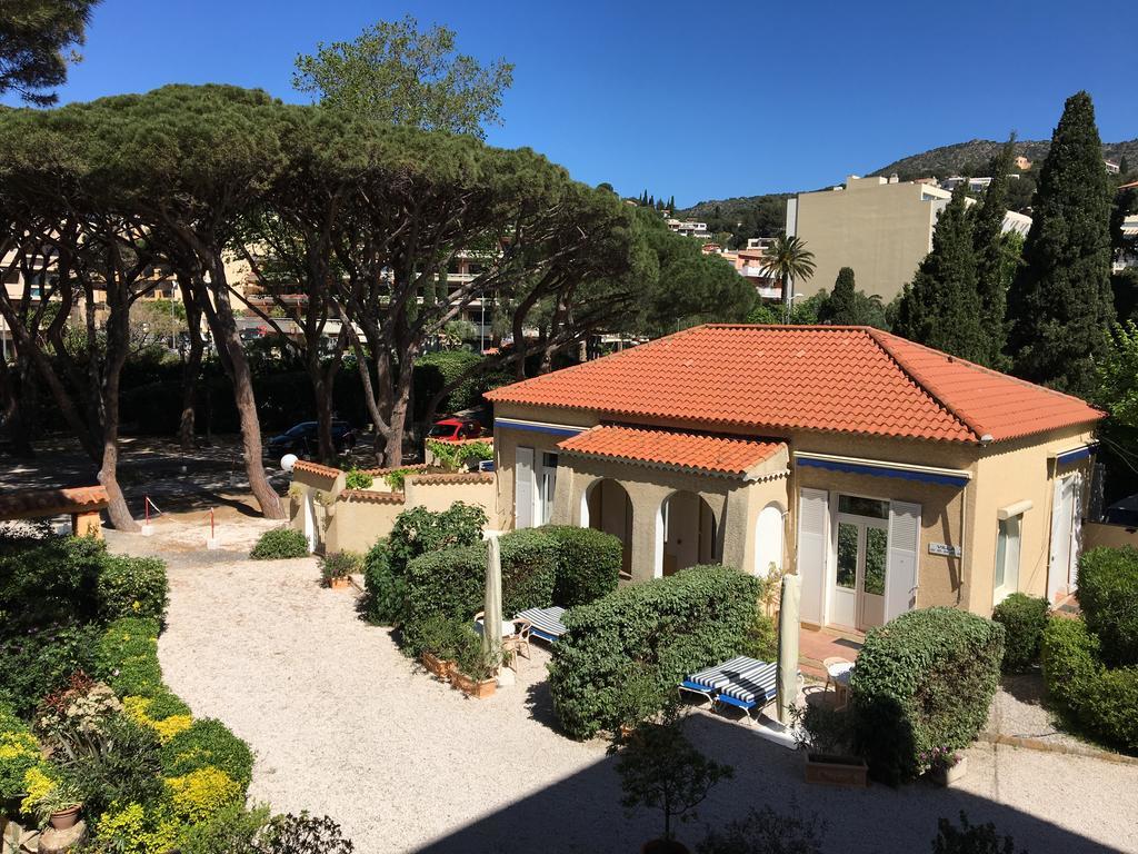 Hotel Beau Rivage Le Lavandou Zewnętrze zdjęcie