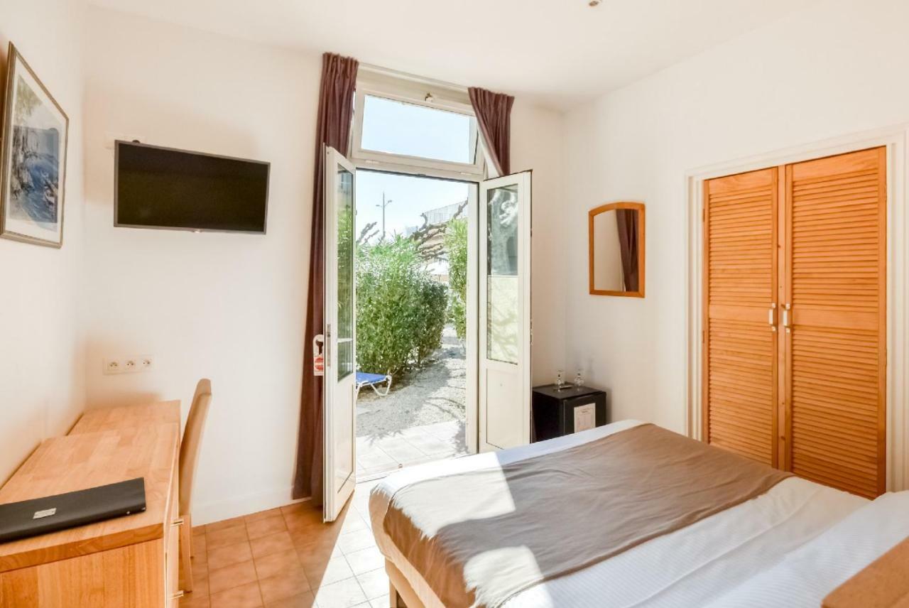 Hotel Beau Rivage Le Lavandou Zewnętrze zdjęcie