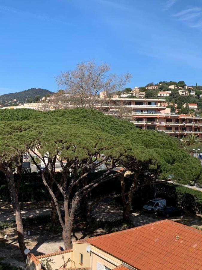 Hotel Beau Rivage Le Lavandou Zewnętrze zdjęcie